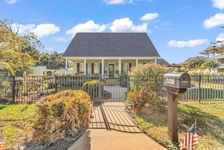 407 15th Ave S, North Myrtle Beach, SC 29582