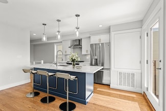 689 Bennington St Unit 2, Boston, MA 02128