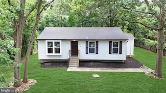 840 Jarvis Rd, Sicklerville, NJ 08081