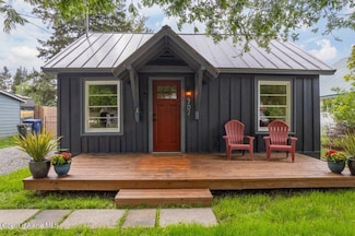 707 Washington Ave, Sandpoint, ID 83864