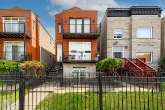 2711 W Congress Pkwy Unit 1, Chicago, IL 60612