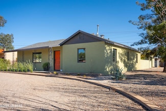 4002 E Camino de Palmas, Tucson, AZ 85711