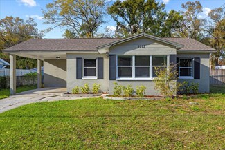 1515 W Lambright St, Tampa, FL 33604