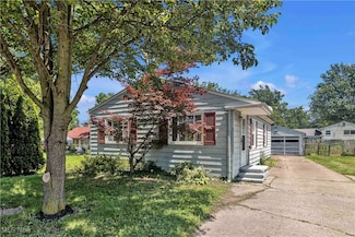 321 Overlook Rd, Vermilion, OH 44089