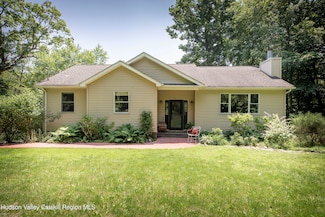 560 S Mountain Rd, Gardiner, NY 12525