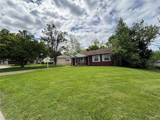 1708 Dellwood Ct, Saint Louis, MO 63136