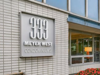 333 W Meyer Blvd Unit 504, Kansas City, MO 64113