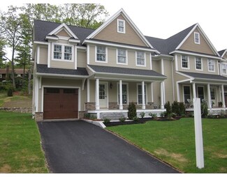 22 Taylor Cove Dr, Andover, MA 01810