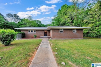 224 Deadrick St, Bessemer, AL 35020