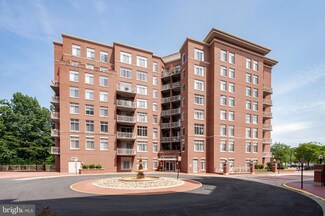 4480 Market Commons Dr Unit 510, Fairfax, VA 22033