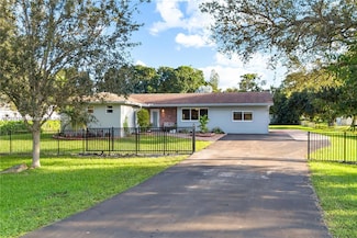 13390 SW 26th St, Davie, FL 33325