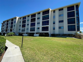 8251 Brent St Unit 927, Port Richey, FL 34668