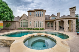 917 Stone Cottage Ln, McKinney, TX 75069