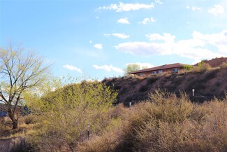 5 Tres Familias Ln Unit B, Espanola, NM 87532