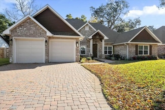 1438 E Shores Blvd, Gulf Breeze, FL 32563