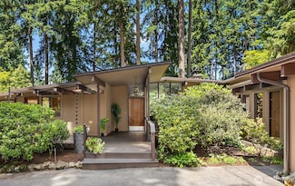 5415 NE Fletcher Landing, Bainbridge Island, WA 98110