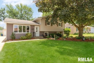 512 13th Avenue A, Silvis, IL 61282