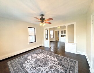 72 Sterling St, Hartford, CT 06112