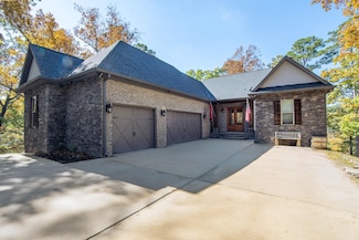 225 Sanctuary Dr, Savannah, TN 38372