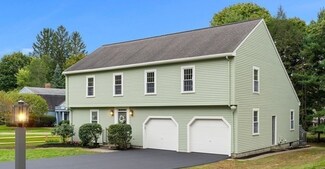 3 Powers Ct, Lexington, MA 02421