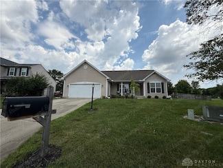 1063 Glenhollow Ct, Fairborn, OH 45324