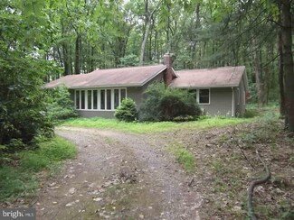 300 Maryland Ave, Aspers, PA 17304