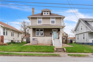 130 N Main St, Houston, PA 15342