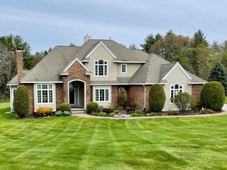 13 Mcallister Ln, Hampton Falls, NH 03844