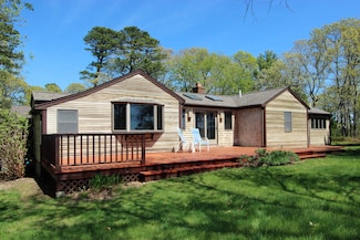 21 High Point Dr, Brewster, MA 02631