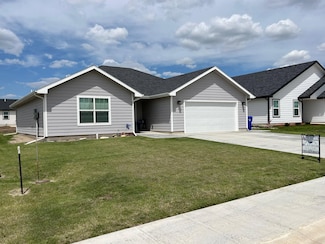 2603 Maize Ct, Hays, KS 67601