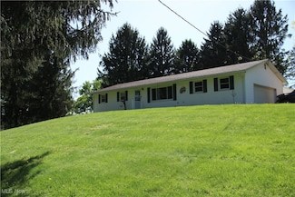 6929 Pinetree Ave NE, Canton, OH 44721