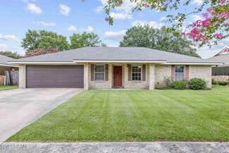 215 Saint Nicholas Dr, Lafayette, LA 70506