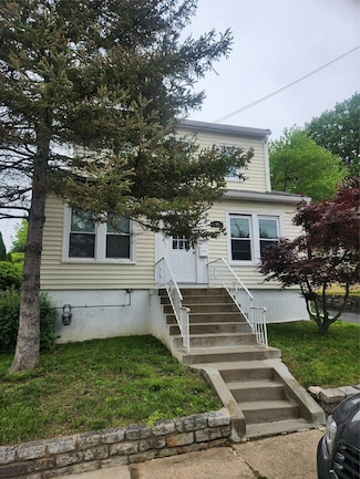 10 Forest Ave, Ossining, NY 10562