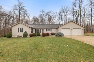 2049 Stone Brook Cir, Ashland, OH 44805