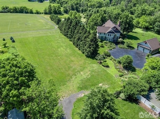 79 N Main St, Allentown, NJ 08501