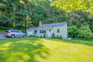 272 Bell St, Glastonbury, CT 06033