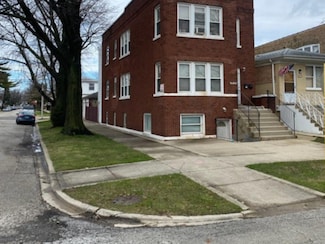 5700 N Parkside Ave, Chicago, IL 60646