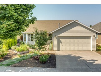 3213 SE 27th St, Gresham, OR 97080