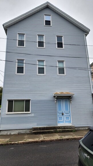 81 Spring St, Fall River, MA 02721