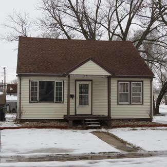 324 E Cleveland St, Monroe City, MO 63456
