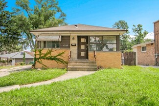 1327 S Wolf Rd, Hillside, IL 60162