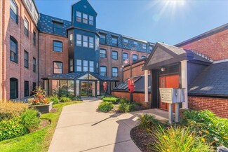 21 Linden St Unit 118, Quincy, MA 02170