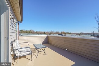 7615 Hamilton Crossing, Hanover, MD 21076