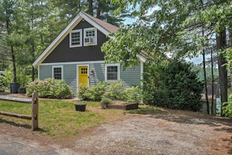 27 Headlands Rd, Winchester, NH 03470