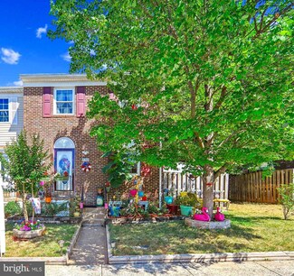 8368 Shady Grove Cir, Manassas, VA 20110