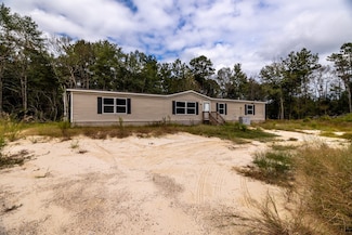 17500 Ghost Scenic Rd, Saratoga, TX 77585