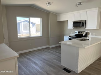 5735 E Mcdowell Rd Unit 208, Mesa, AZ 85215