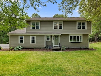 235 Stone School Rd, Sutton, MA 01590