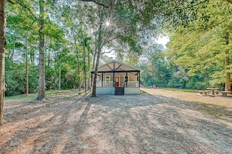14572 Hasara Unit A and B Ln, Willis, TX 77378