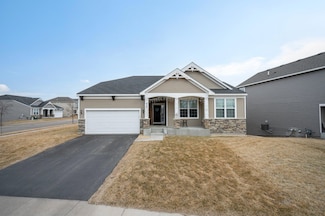 629 Searles St, New Brighton, MN 55112